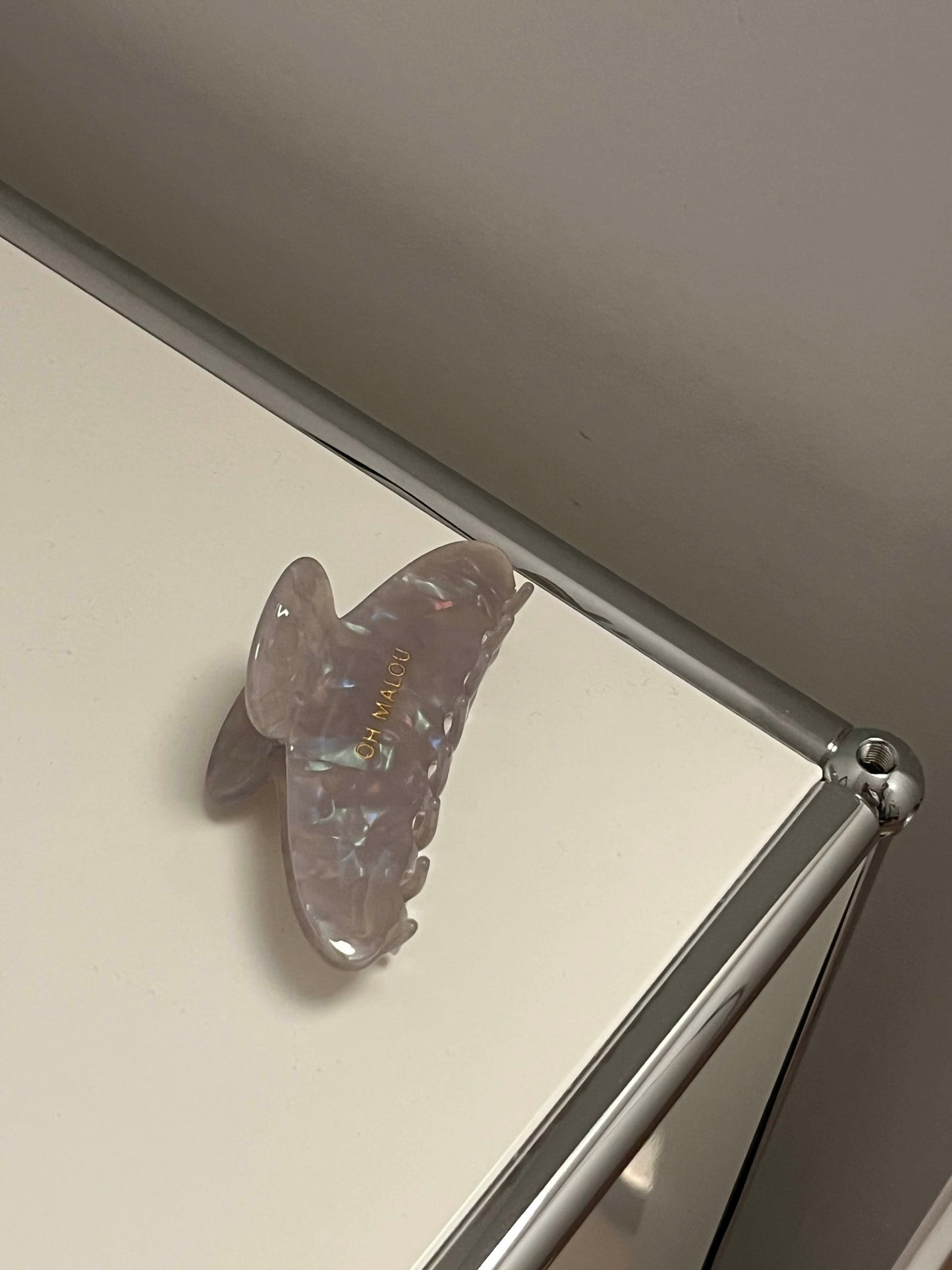 Haarklammer half-moon shiny grey