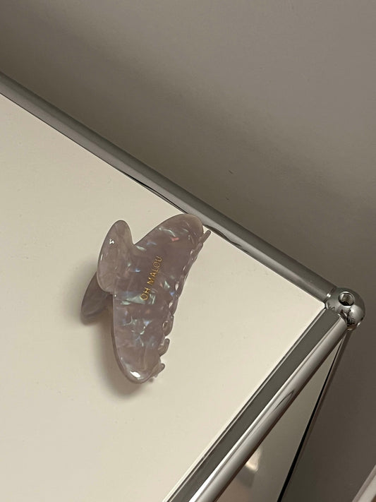 Hair clip half moon shiny gray