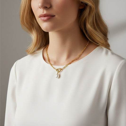 pendant white pearl zirconia