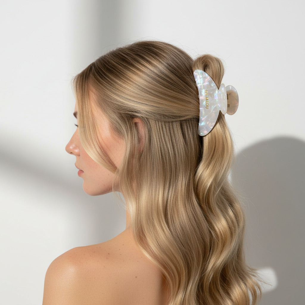 Haarklammer half-moon shiny grey