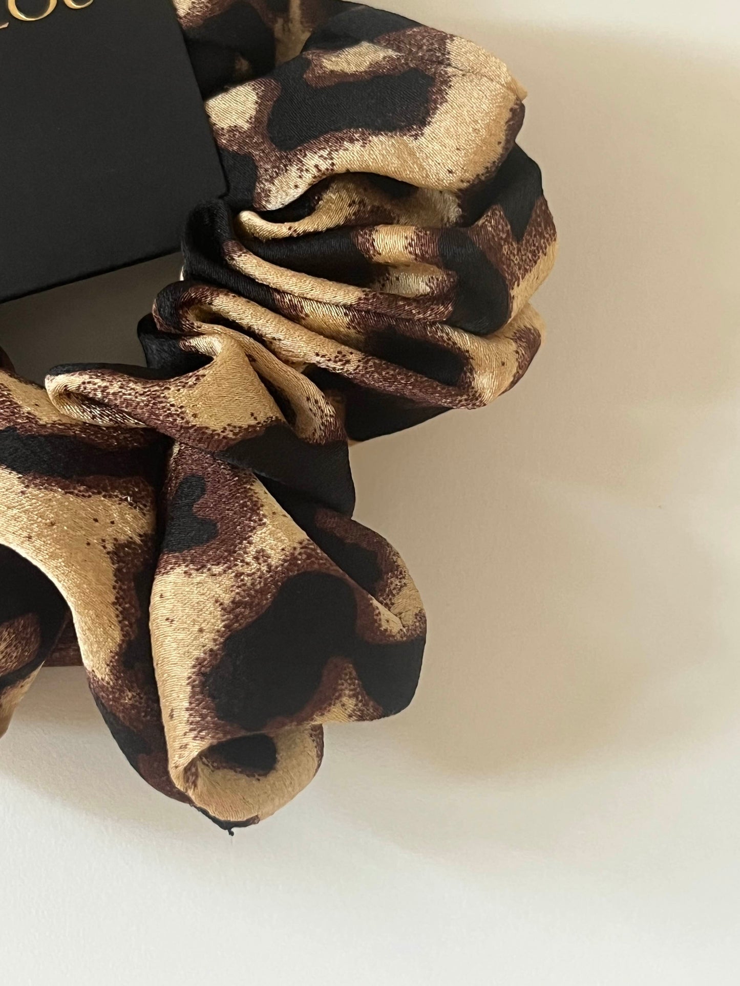Scrunchie Leo Satin
